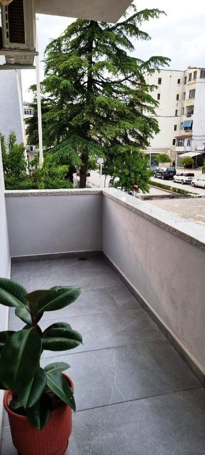 Aaa Apartment Берат Екстериор снимка