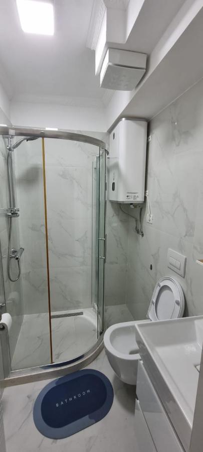 Aaa Apartment Берат Екстериор снимка