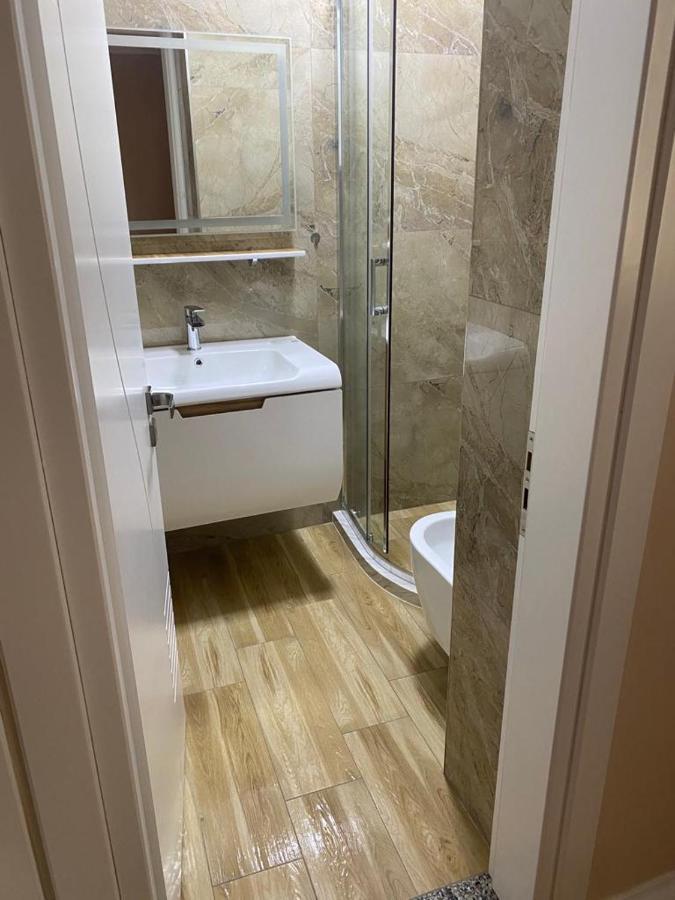 Aaa Apartment Берат Екстериор снимка
